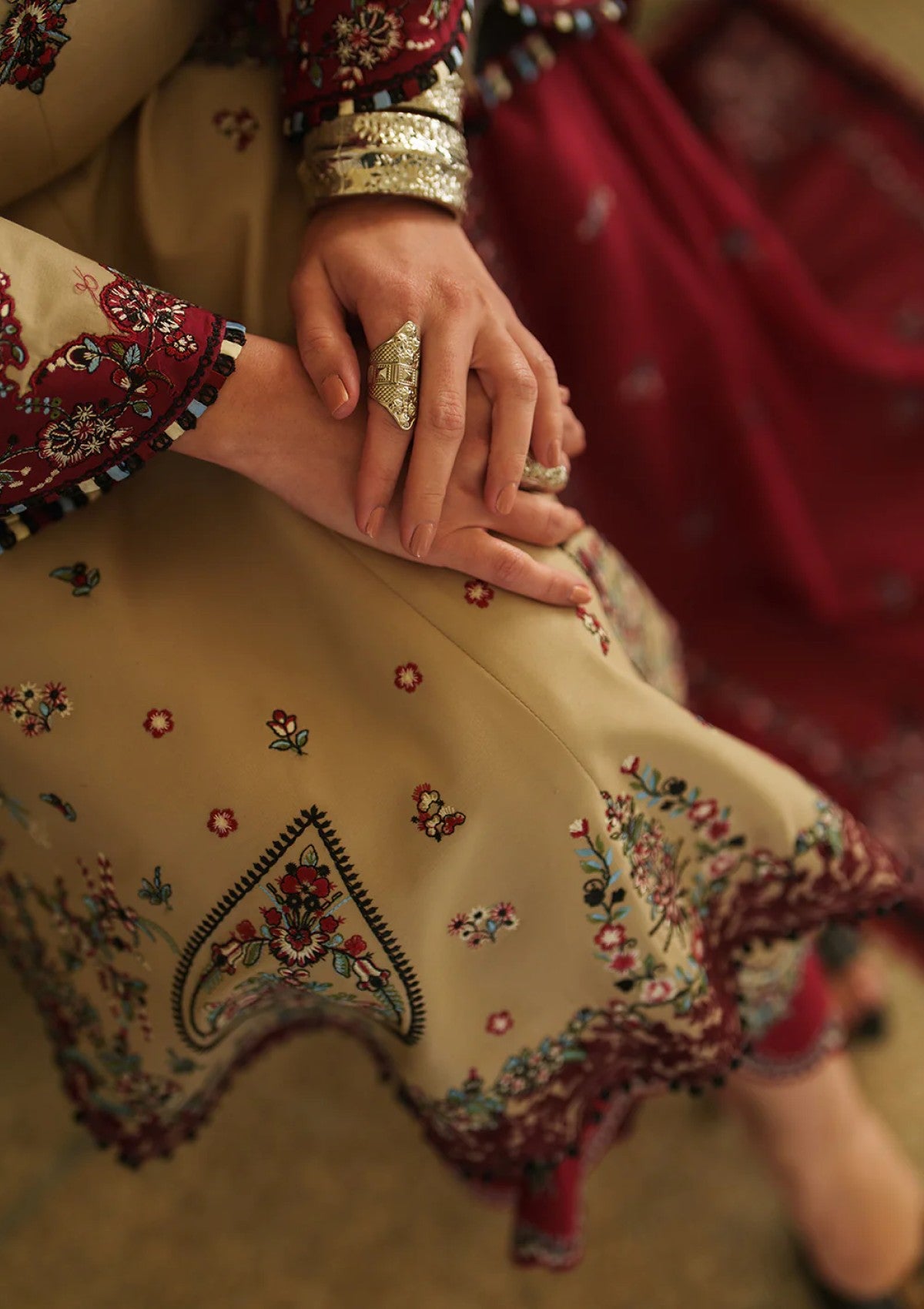 Bin Ilyas H-175 A Heritage Dore Lawn Summer 26 4 Bin Ilyas H-175 A Heritage Dore Lawn Summer 26 - Image 4