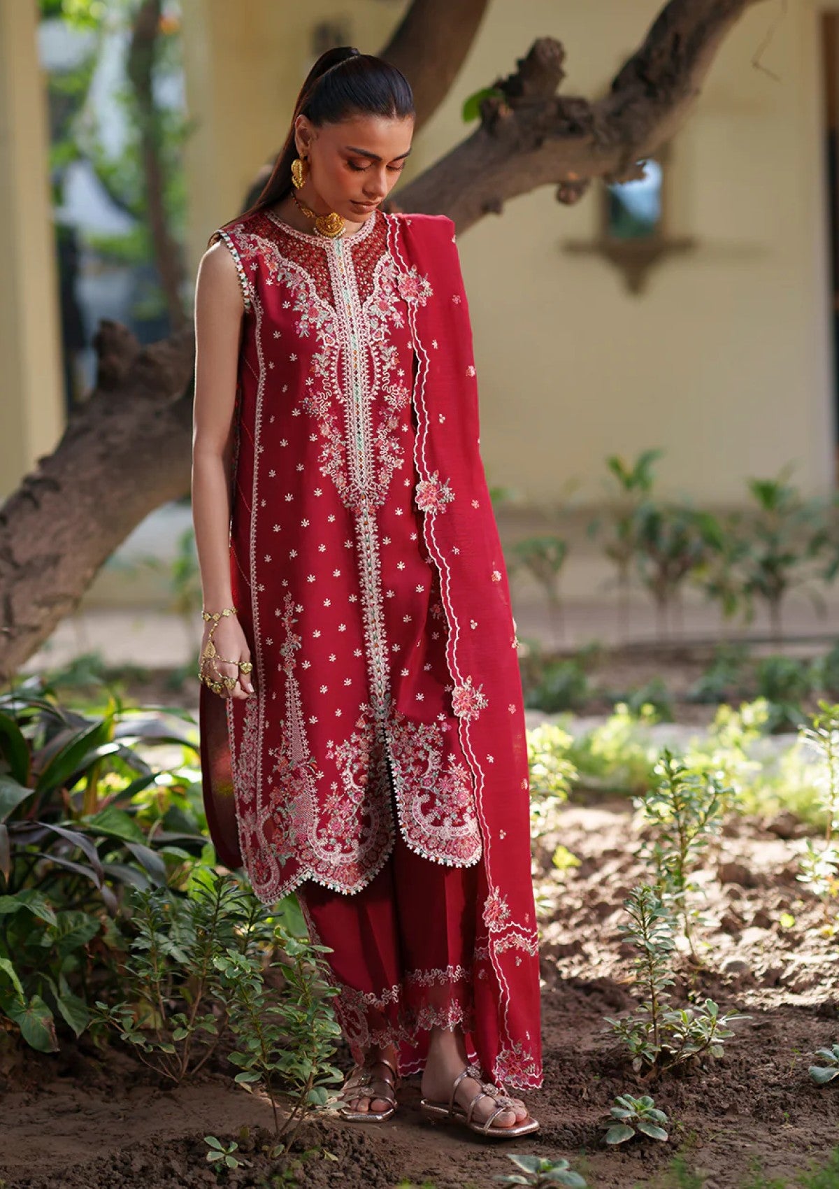 Bin Ilyas H-176 A Heritage Dore Lawn Summer 26 1 Bin Ilyas H-176 A Heritage Dore