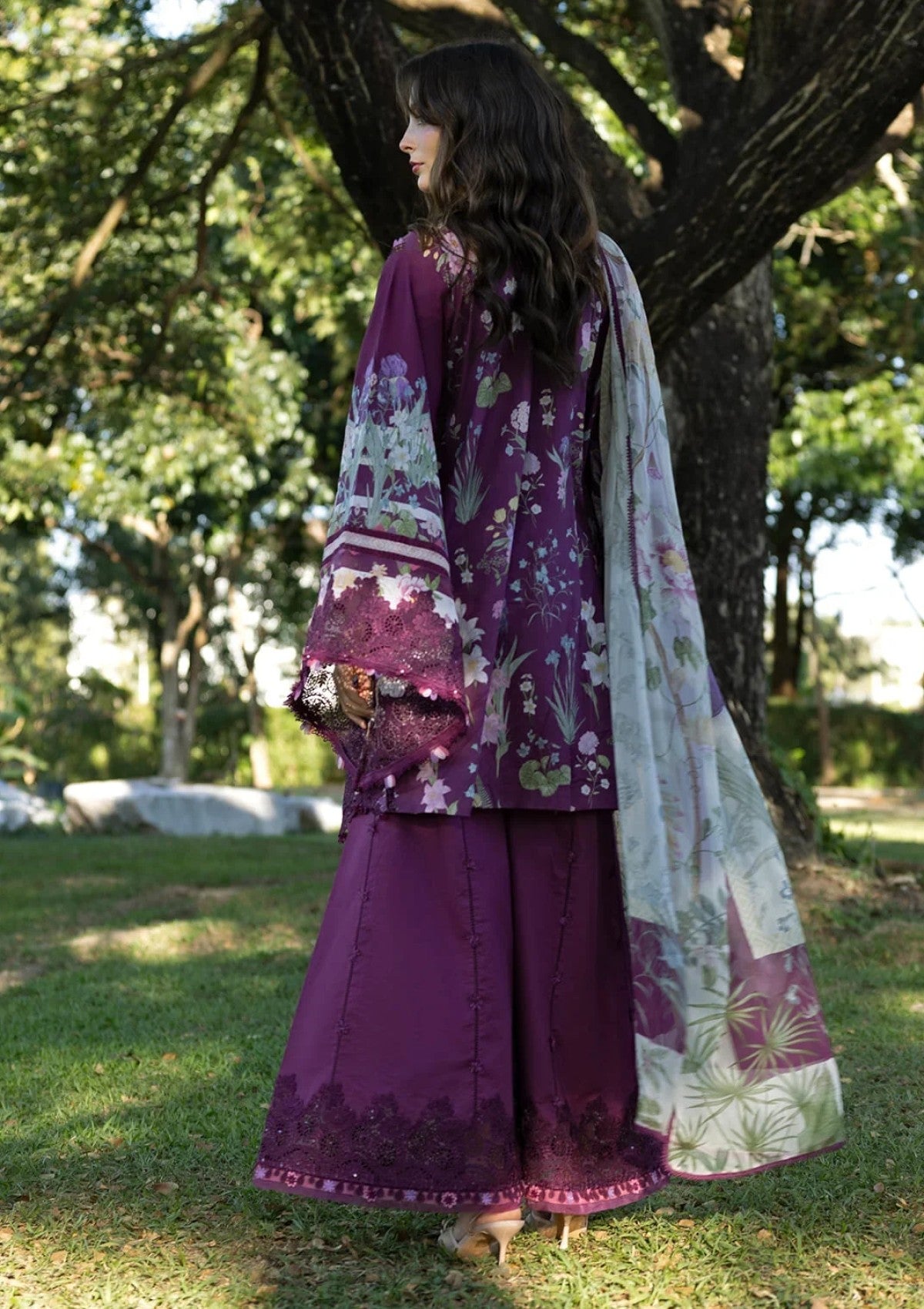 Elaf Premium Darling Plum Esa-05B Lawn Signature Embroidered Prints 26 2 Elaf Premium Darling Plum Esa-05B Lawn Signature Embroidered Prints 26 - Image 2