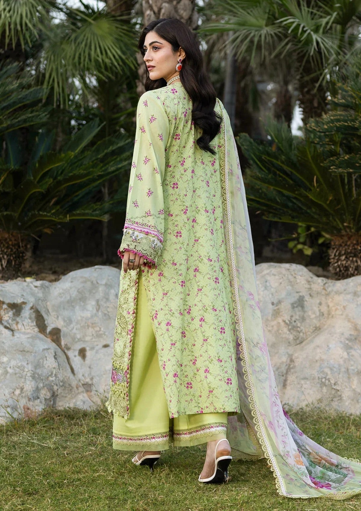 Elaf Premium Hina Erc 2A Lawn Chikankari Prints 26 2 Elaf Premium Hina Erc 2A Lawn Chikankari Prints 26 - Image 2