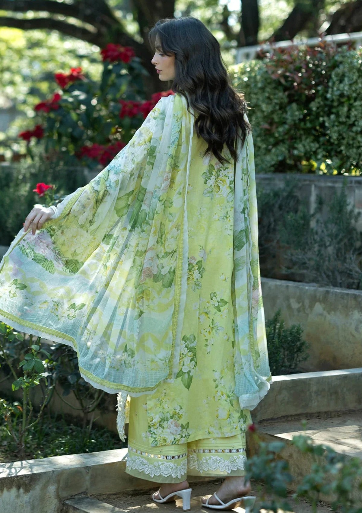 Elaf Premium Ivory Season Esa-07A Lawn Signature Embroidered Prints 26 2 Elaf Premium Ivory Season Esa-07A Lawn Signature Embroidered Prints 26 - Image 2
