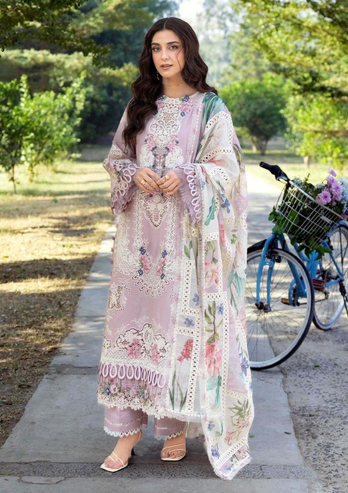 Elaf Premium Maison Pink Ely-01A Lawn Luxury 26 1 Elaf Premium Maison Pink Ely-01A Lawn