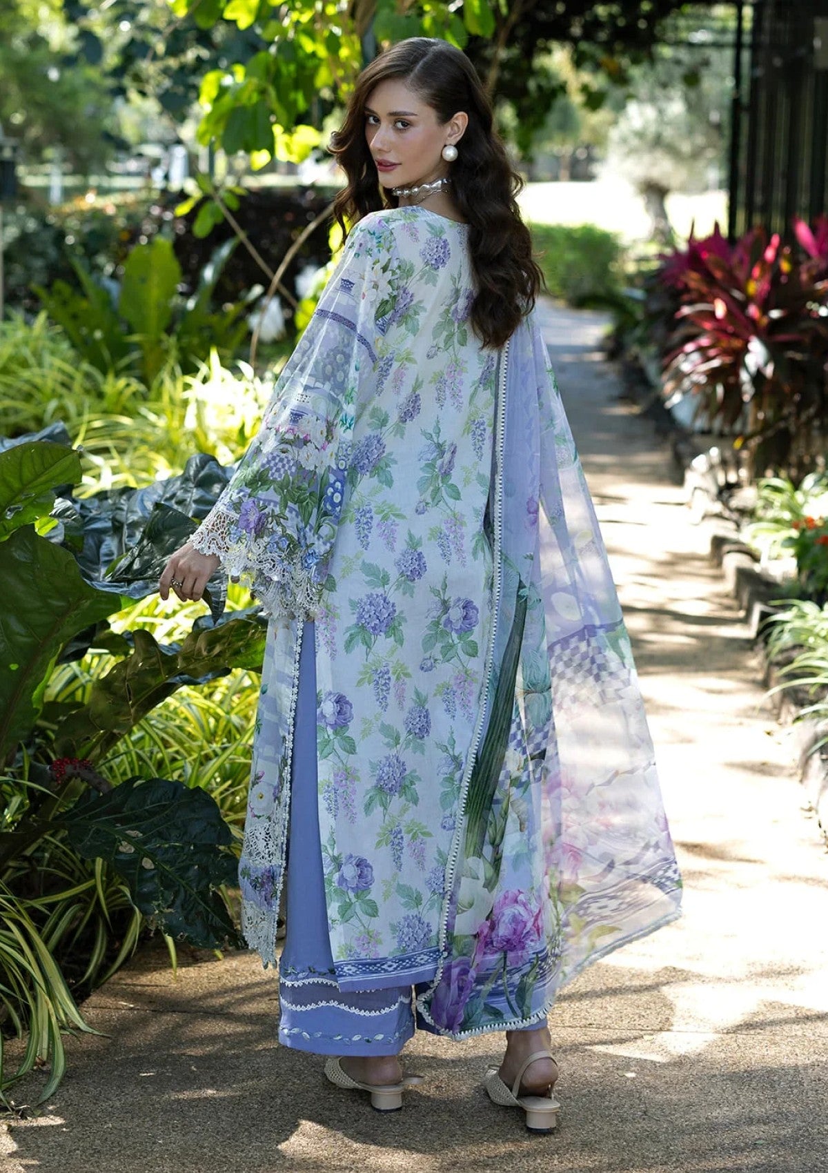 Elaf Premium Moonlit Petals Esa-06A Lawn Signature Embroidered Prints 26 2 Elaf Premium Moonlit Petals Esa-06A Lawn Signature Embroidered Prints 26 - Image 2
