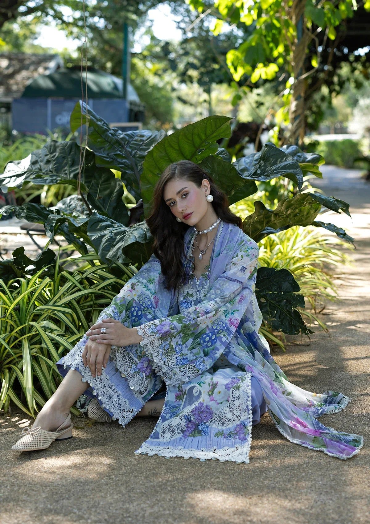 Elaf Premium Moonlit Petals Esa-06A Lawn Signature Embroidered Prints 26 4 Elaf Premium Moonlit Petals Esa-06A Lawn Signature Embroidered Prints 26 - Image 4