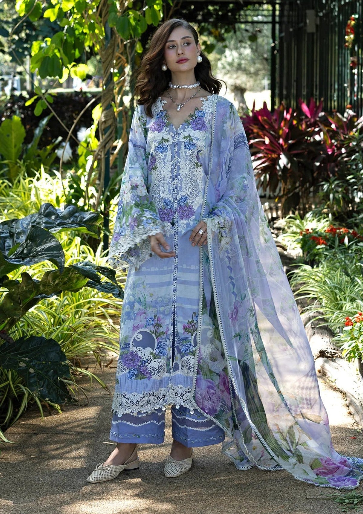 Elaf Premium Moonlit Petals Esa-06A Lawn Signature Embroidered Prints 26 1 Elaf Premium Moonlit Petals Esa-06A Lawn