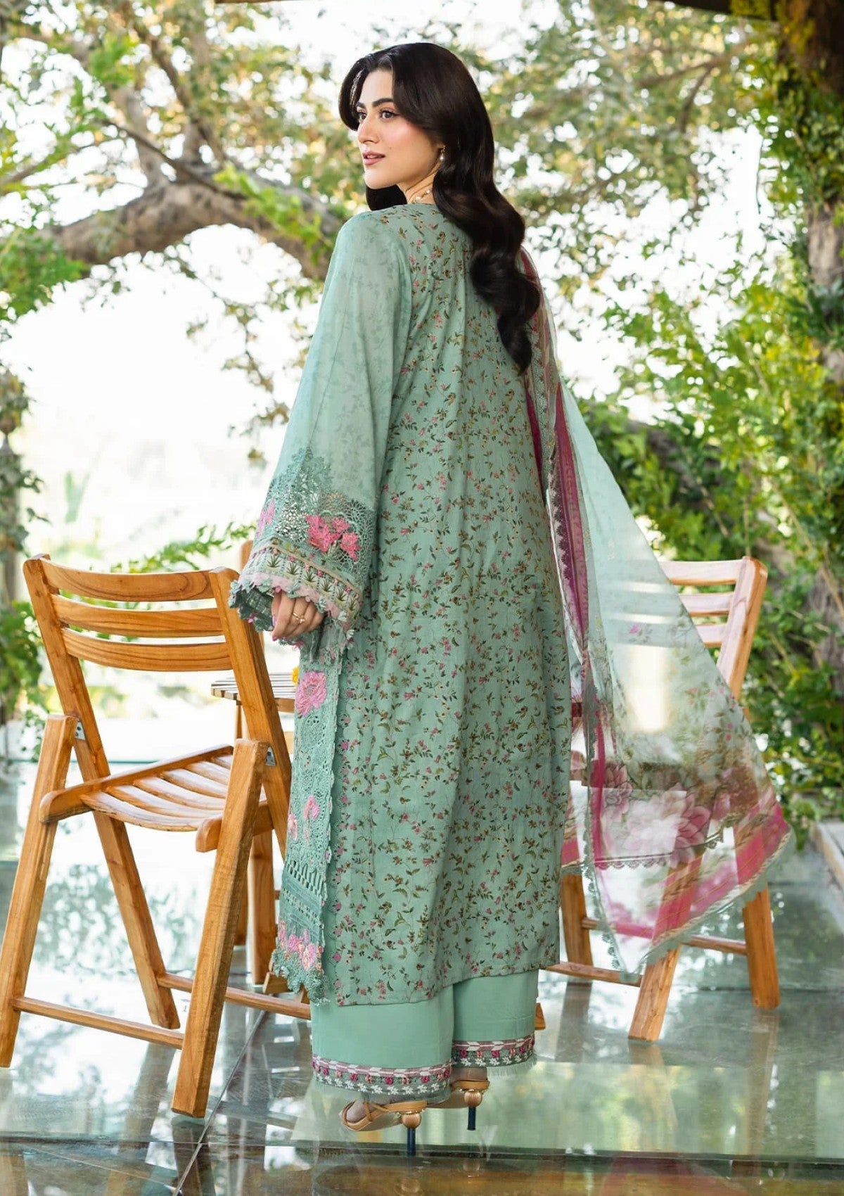 Elaf Premium Nayab Erc 4B Lawn Chikankari Prints 26 2 Elaf Premium Nayab Erc 4B Lawn Chikankari Prints 26 - Image 2