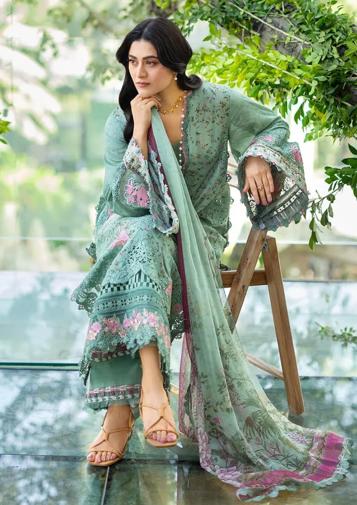 Elaf Premium Nayab Erc 4B Lawn Chikankari Prints 26 3 Elaf Premium Nayab Erc 4B Lawn Chikankari Prints 26 - Image 3