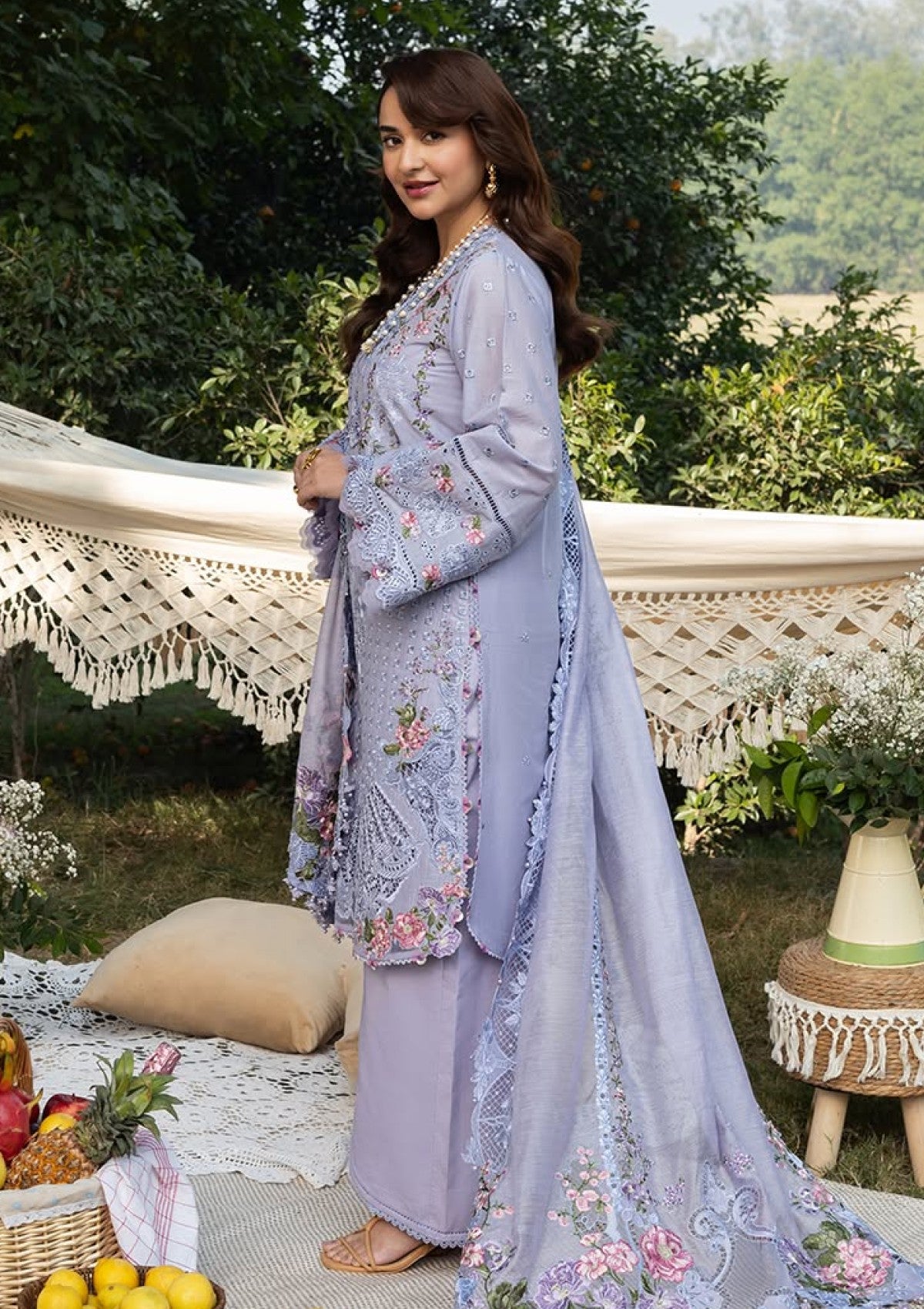 Elaf Premium Paradise Ely-03B Lawn Luxury 26 3 Elaf Premium Paradise Ely-03B Lawn Luxury 26 - Image 3