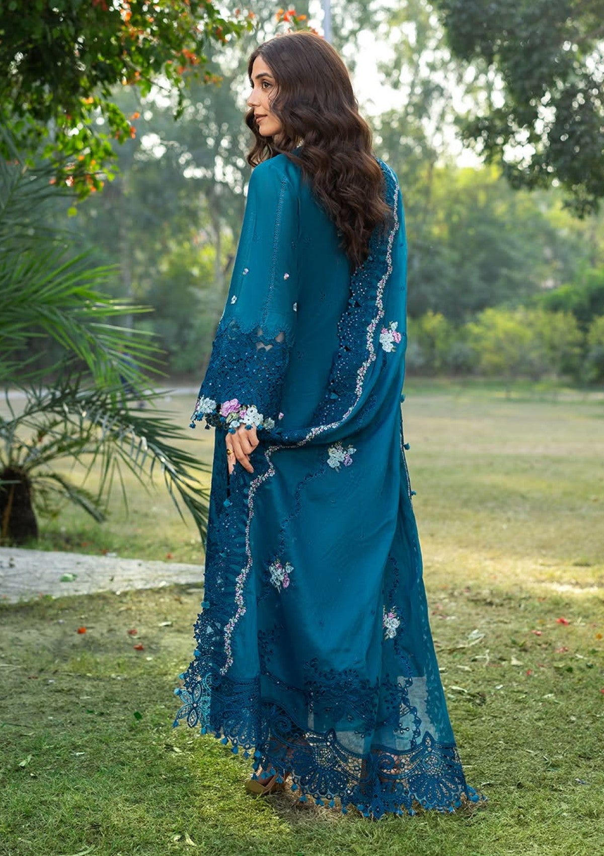 Elaf Premium Sapphire Ely-06 Lawn Luxury 26 2 Elaf Premium Sapphire Ely-06 Lawn Luxury 26 - Image 2