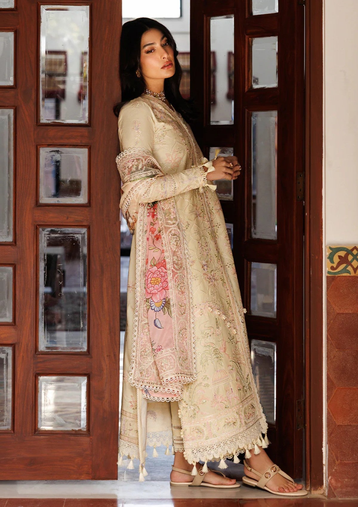 Emaan Adeel Blossom Bliss Lawn Mirabelle Festive 26 3 Emaan Adeel Blossom Bliss Lawn Mirabelle Festive 26 - Image 3