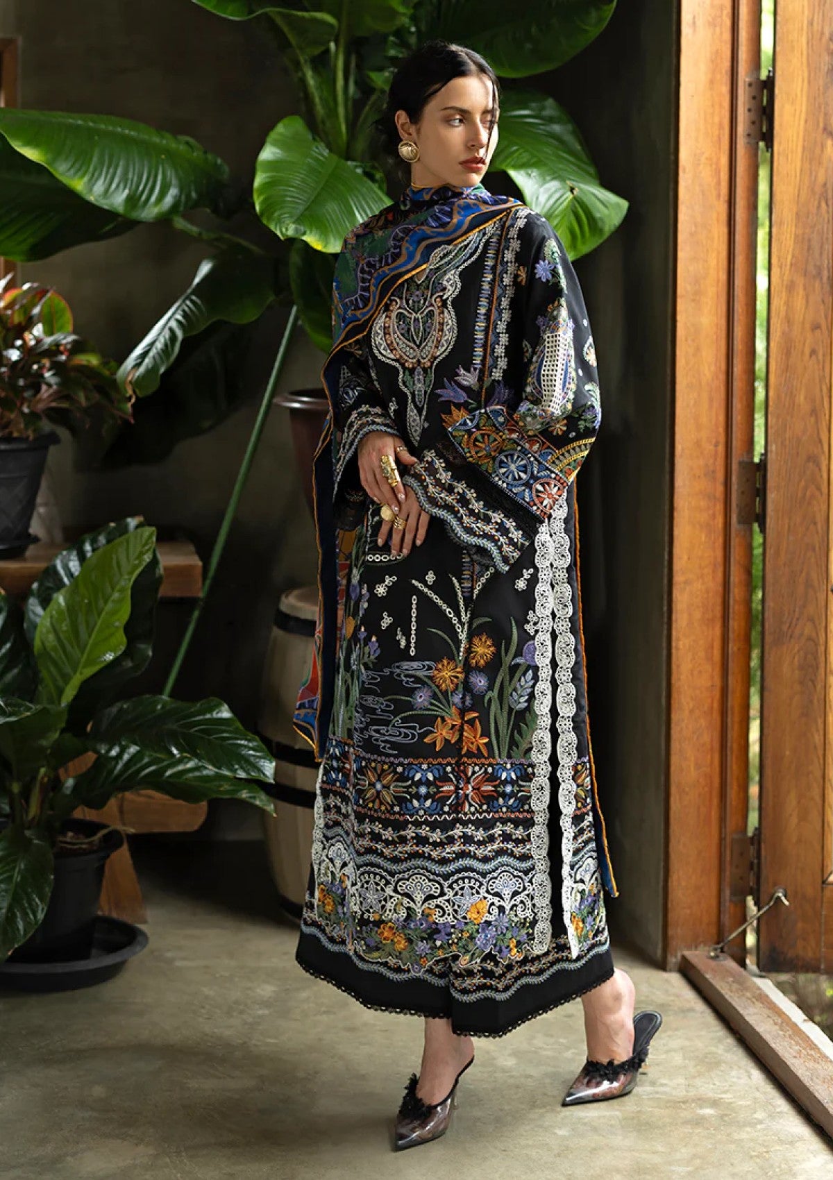 Esmel Sia Eunss-111 Lawn Mon Tresor Luxe 26 1 Esmel Sia Eunss-111 Lawn