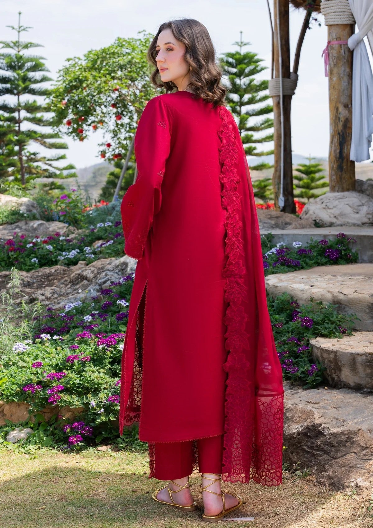 Garnet Clothing Meridia Summer Sierra 26 2 Garnet Clothing Meridia Summer Sierra 26 - Image 2