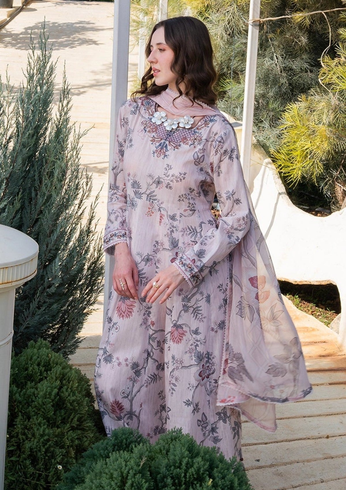 Garnet Clothing Nerina Summer Sierra 26 4 Garnet Clothing Nerina Summer Sierra 26 - Image 4