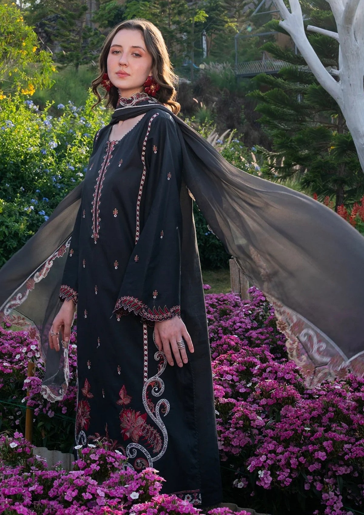 Garnet Clothing Silva Summer Sierra 26 3 Garnet Clothing Silva Summer Sierra 26 - Image 3