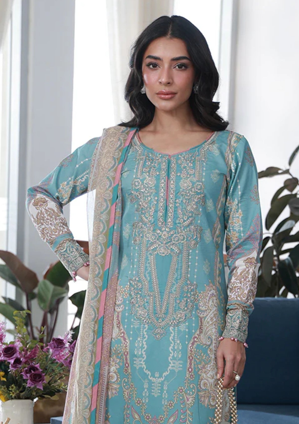 Gulaal Eidra D-01 Lawn Delia Unstitched 26 4 Gulaal Eidra D-01 Lawn Delia Unstitched 26 - Image 4