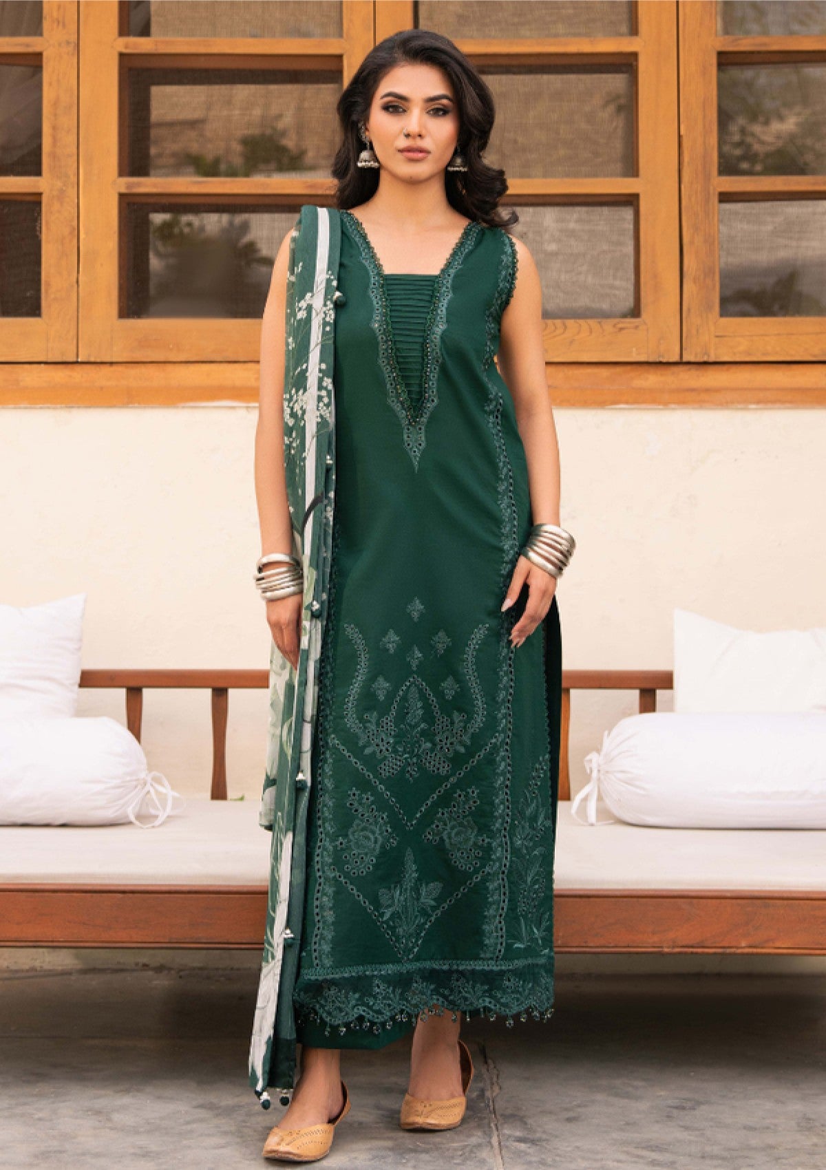 Humdum D-02 Lawn Mehrmaa 26 1 Humdum D-02 Lawn