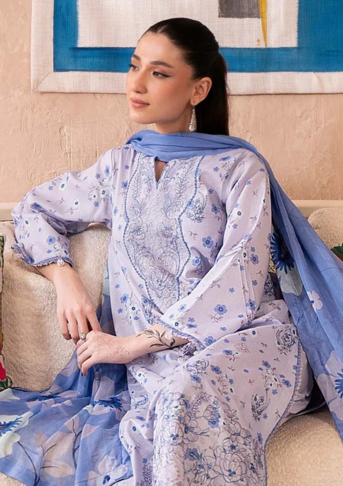 Humdum D-05 Lawn Kanwal 26 4 Humdum D-05 Lawn Kanwal 26 - Image 4