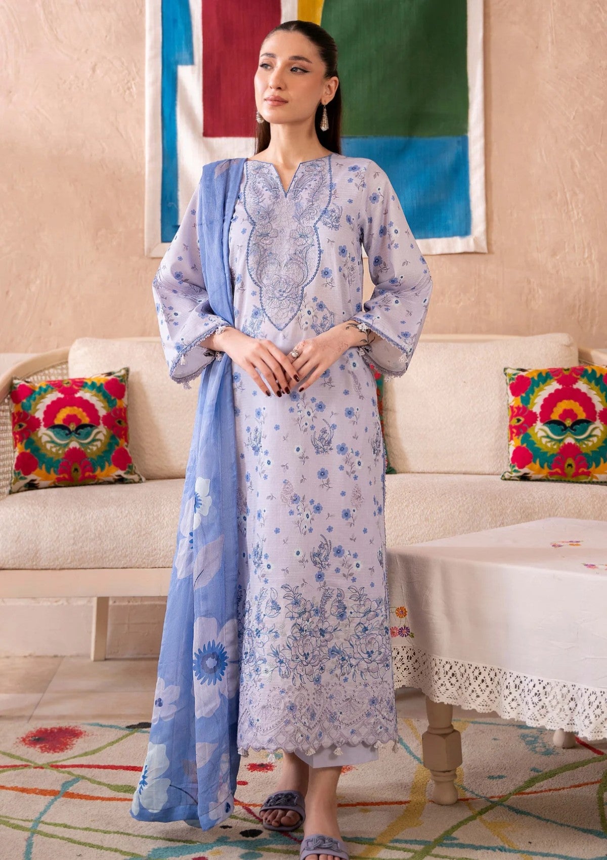 Humdum D-05 Lawn Kanwal 26 1 Humdum D-05 Lawn