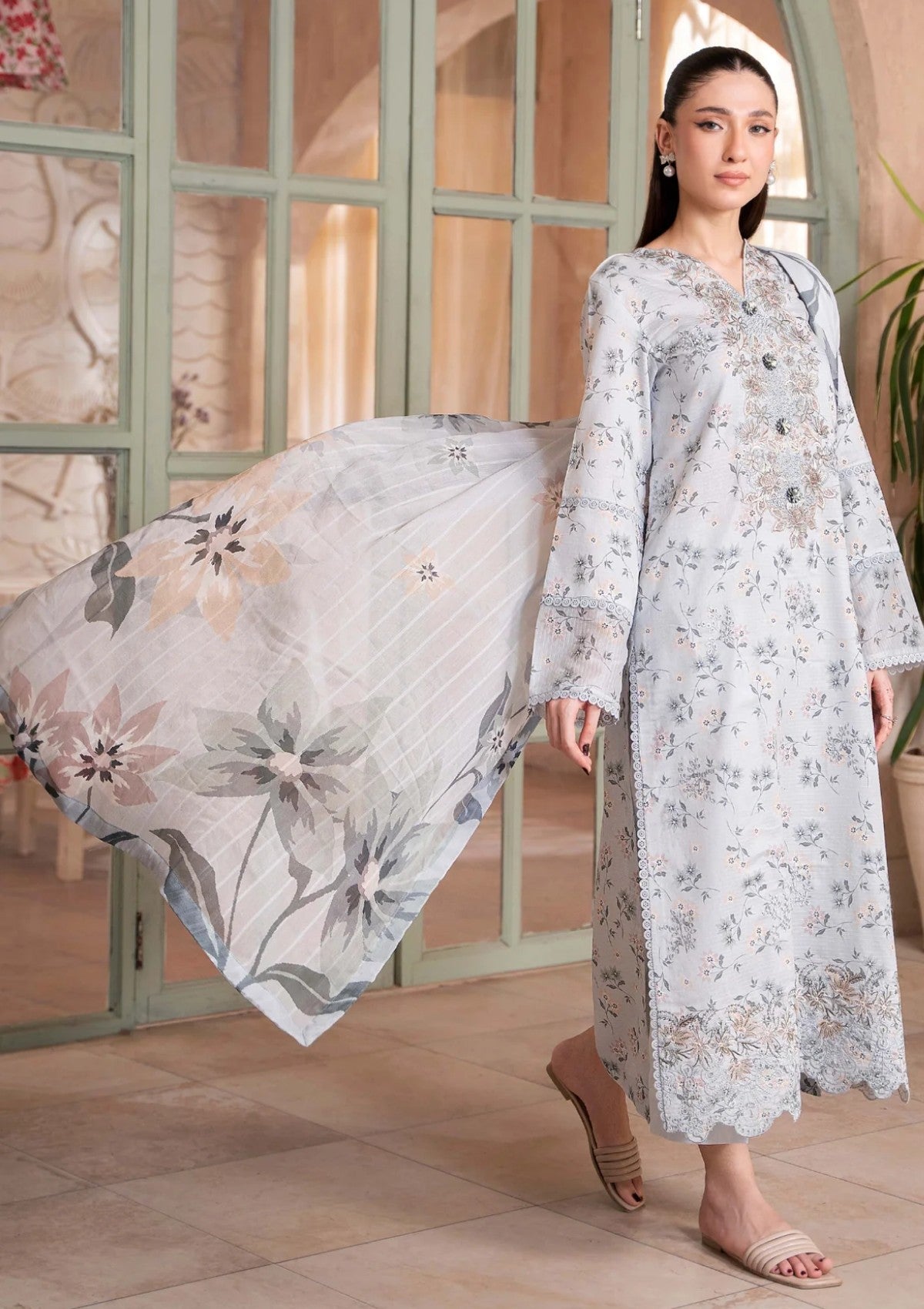 Humdum D-06 Lawn Kanwal 26 3 Humdum D-06 Lawn Kanwal 26 - Image 3