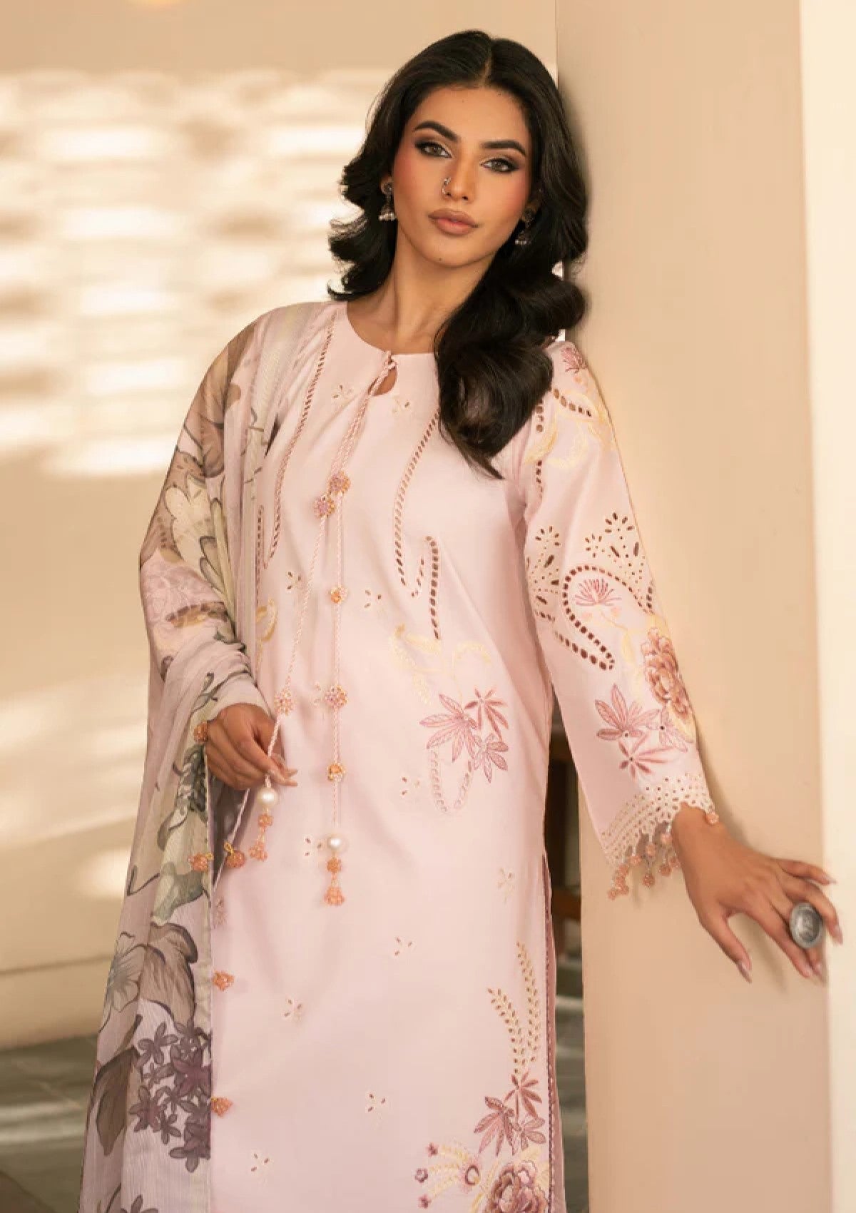 Humdum D-07 Lawn Mehrmaa 26 4 Humdum D-07 Lawn Mehrmaa 26 - Image 4