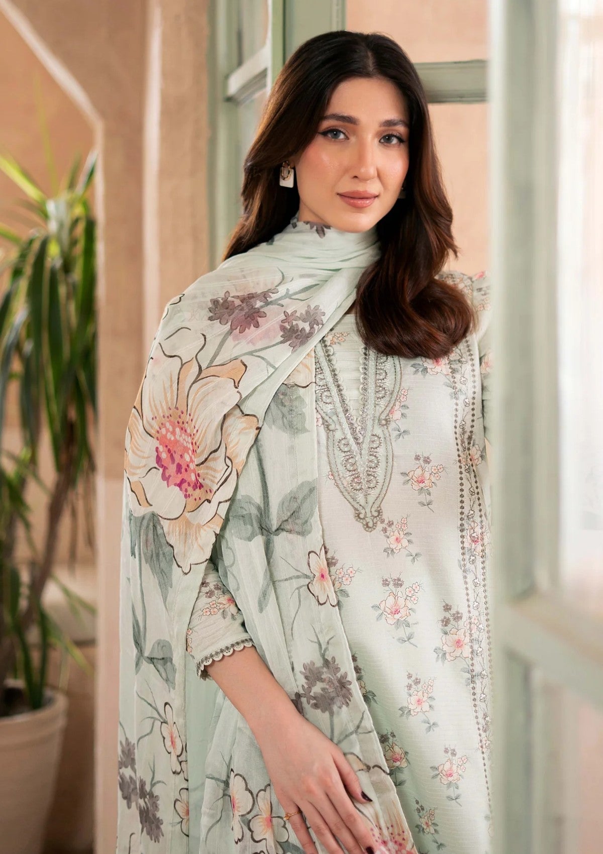 Humdum D-07 Lawn Kanwal 26 4 Humdum D-07 Lawn Kanwal 26 - Image 4