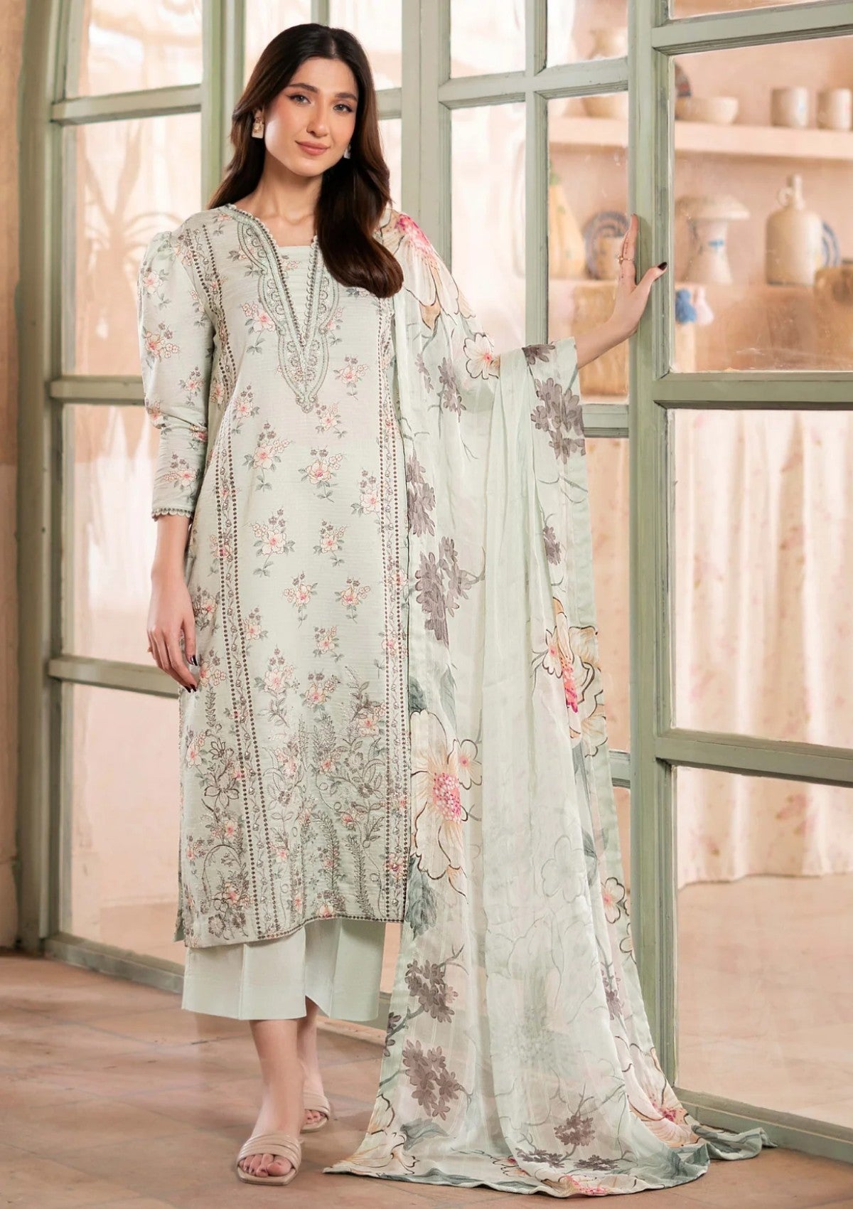 Humdum D-07 Lawn Kanwal 26 1 Humdum D-07 Lawn