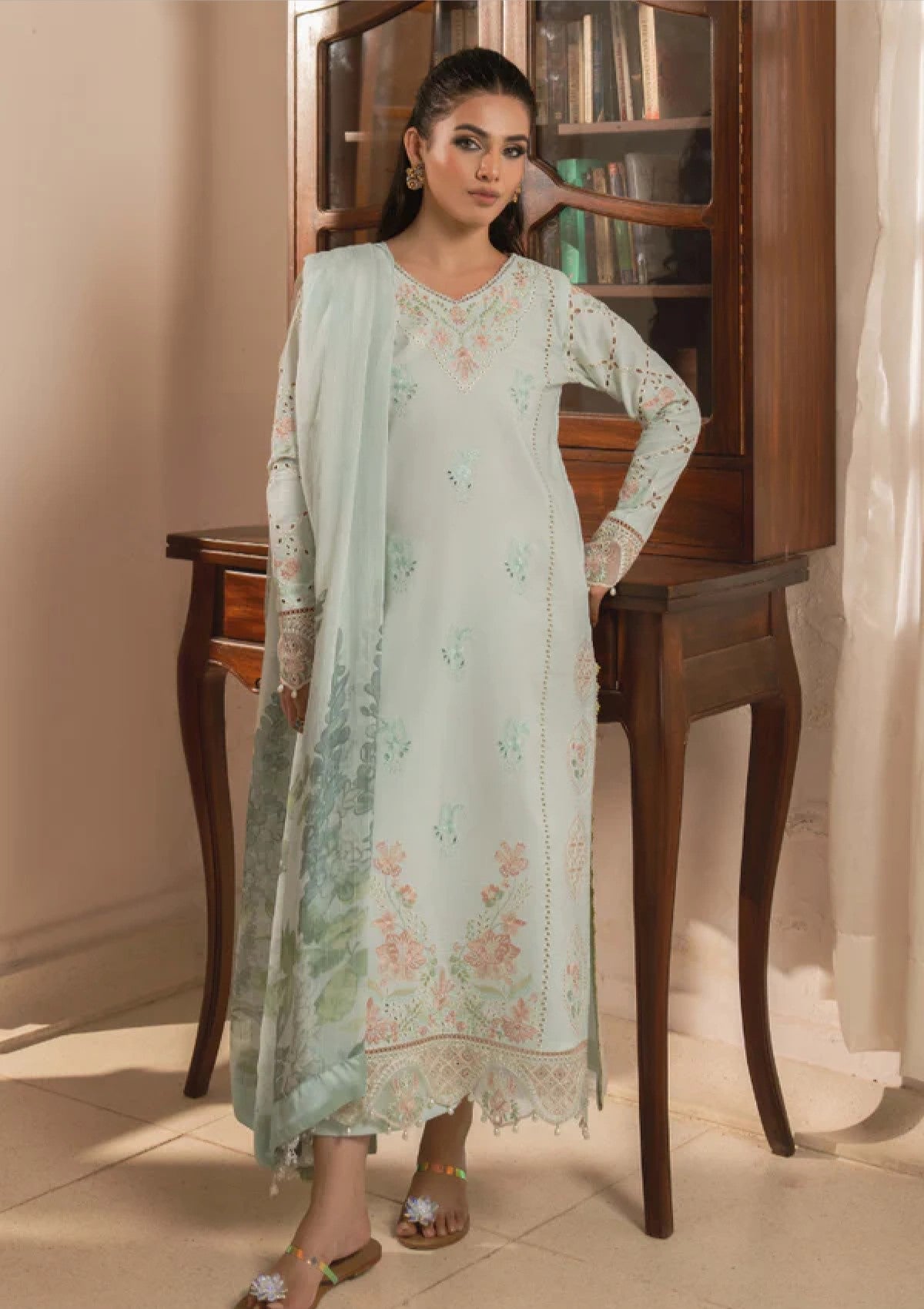 Humdum D-09 Lawn Mehrmaa 26 1 Humdum D-09 Lawn