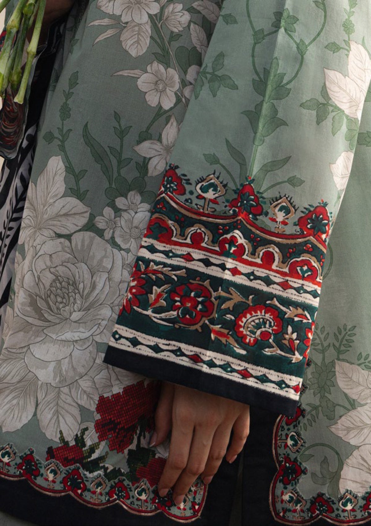 Coco By Zara Shahjahan Prints D-10B Zen Drop Two Lawn Collection 26 4 Coco By Zara Shahjahan Prints D-10B Zen Drop Two Lawn Collection 26 - Image 4