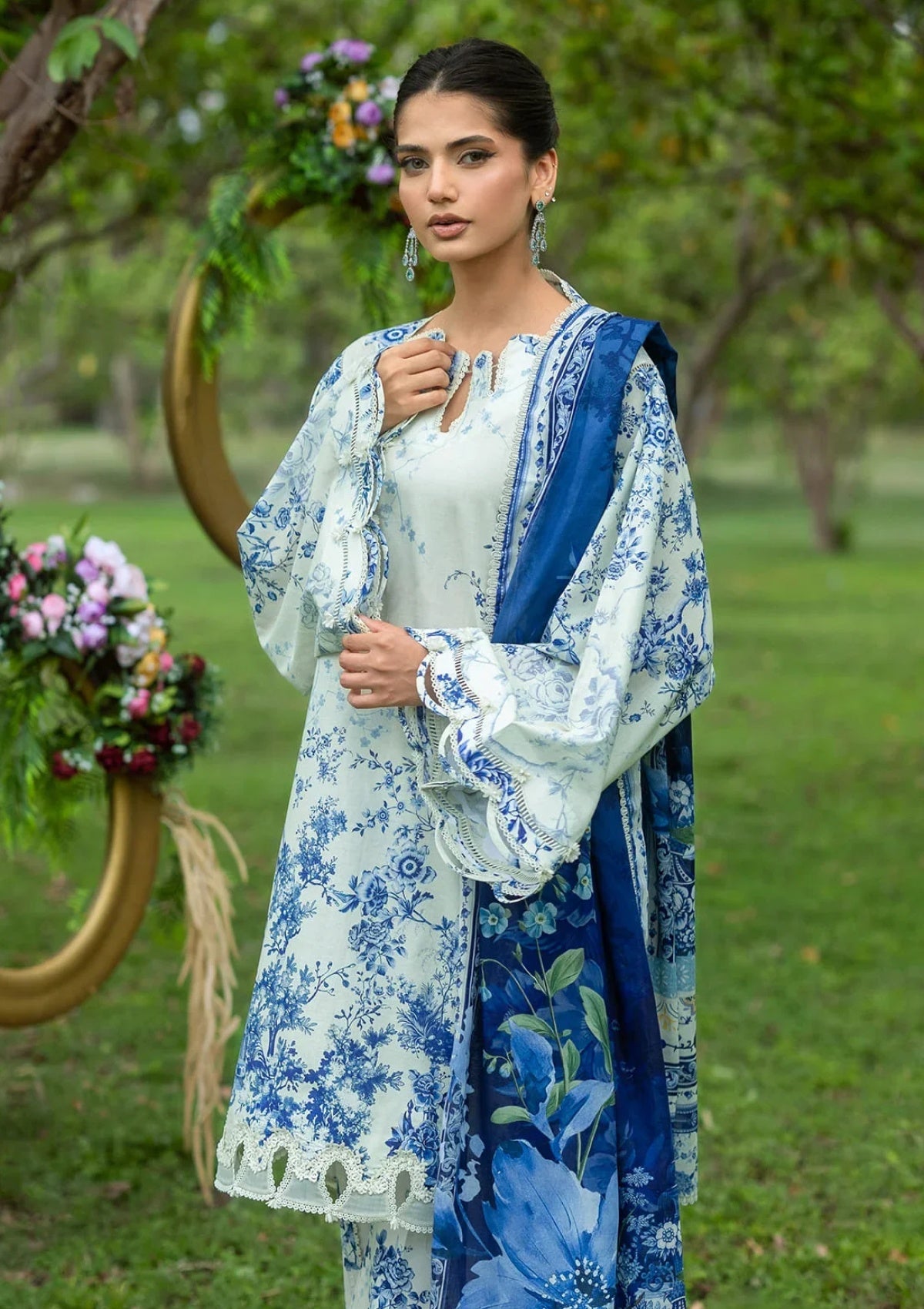 Elaf Premium Bridgerton Prints Epb-07B Fiori D'Avorio Lawn Collection 26 4 Elaf Premium Bridgerton Prints Epb-07B Fiori D'Avorio Lawn Collection 26 - Image 4