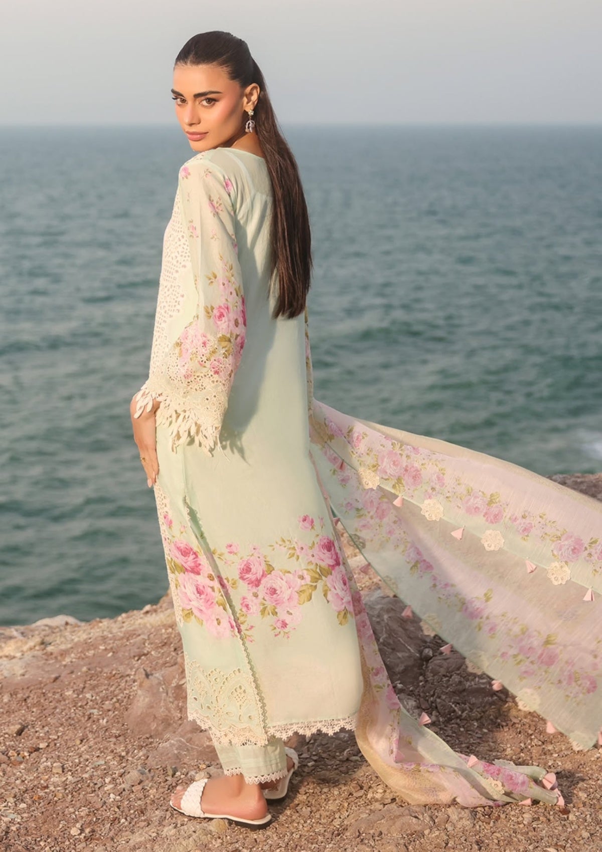 Mm Manara Summer Dreams D 02 Coral Mist Lawn Collection 2026 2 Mm Manara Summer Dreams D 02 Coral Mist Lawn Collection 2026 - Image 2