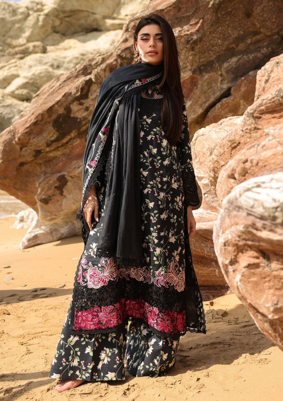 Mm Manara Summer Dreams D 04 Black Pearl Lawn Collection 2026 1 Mm Manara Summer Dreams D 04 Black Pearl Lawn Collection 2026