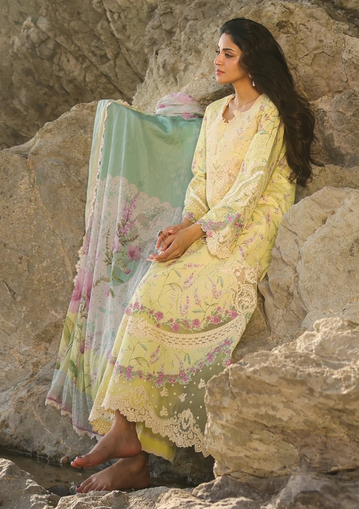 Mm Manara Summer Dreams D 06 Golden Haze Lawn Collection 2026 3 Mm Manara Summer Dreams D 06 Golden Haze Lawn Collection 2026 - Image 3