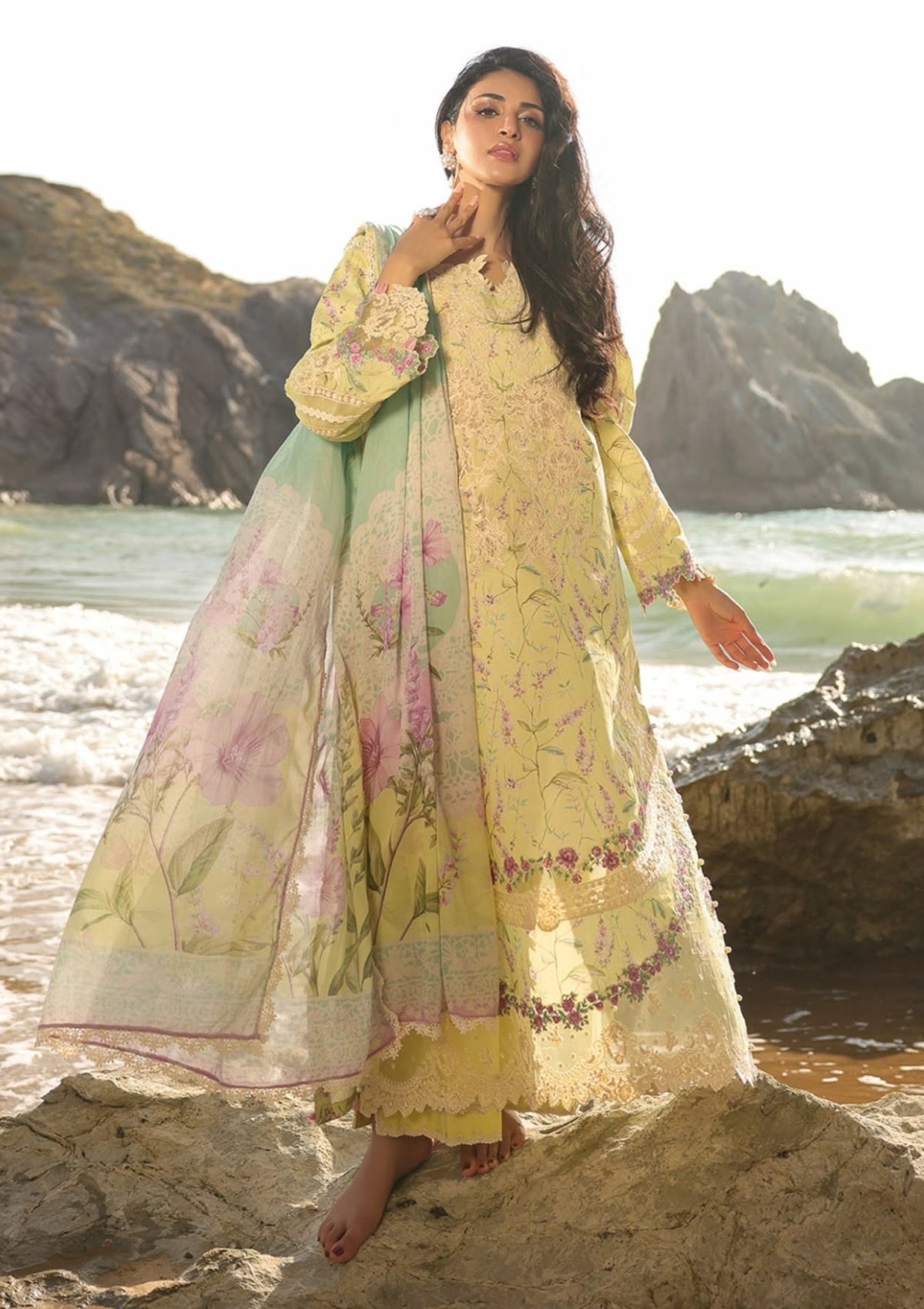 Mm Manara Summer Dreams D 06 Golden Haze Lawn Collection 2026 1 Mm Manara Summer Dreams D 06 Golden Haze Lawn Collection 2026