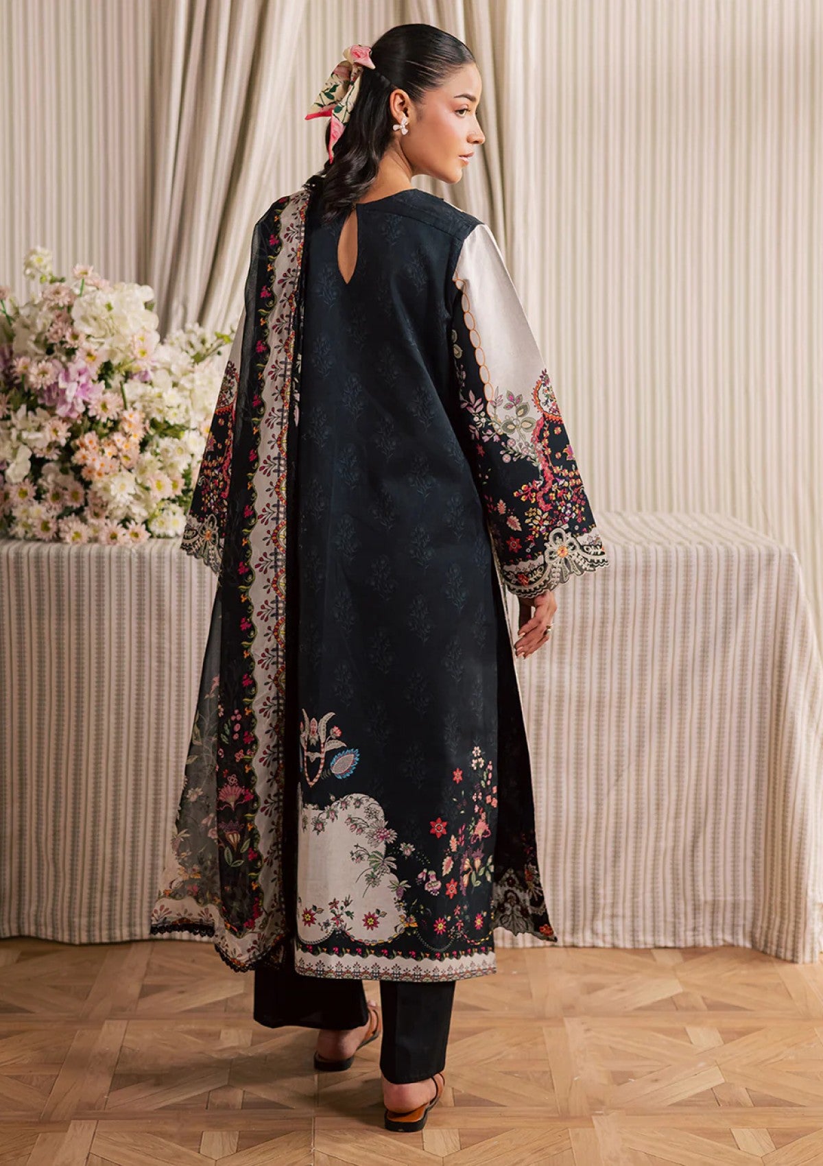 Mahnur Jahaan Mj 01 Lawn Collection 2026 2 Mahnur Jahaan Mj 01 Lawn Collection 2026 - Image 2