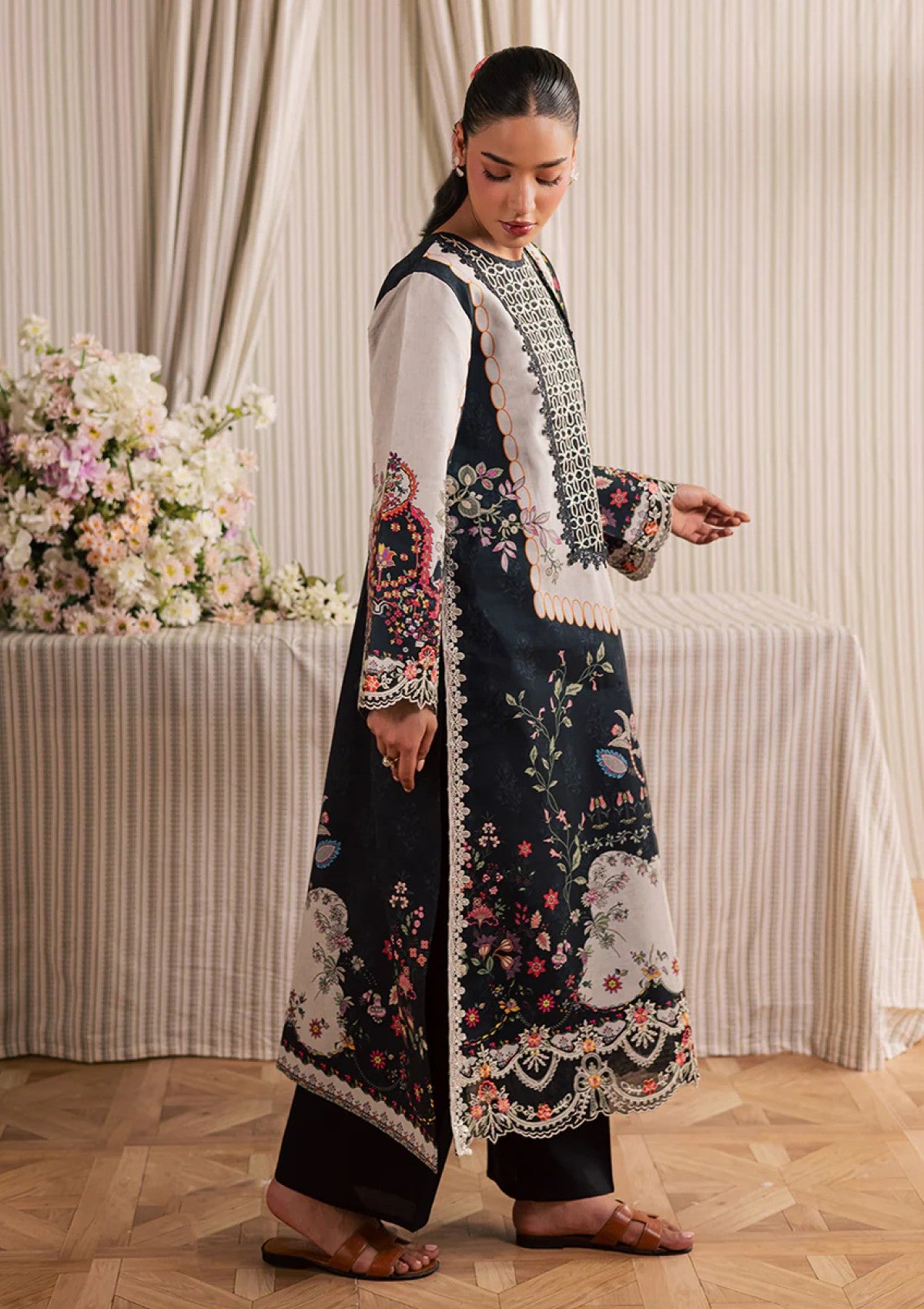 Mahnur Jahaan Mj 01 Lawn Collection 2026 3 Mahnur Jahaan Mj 01 Lawn Collection 2026 - Image 3