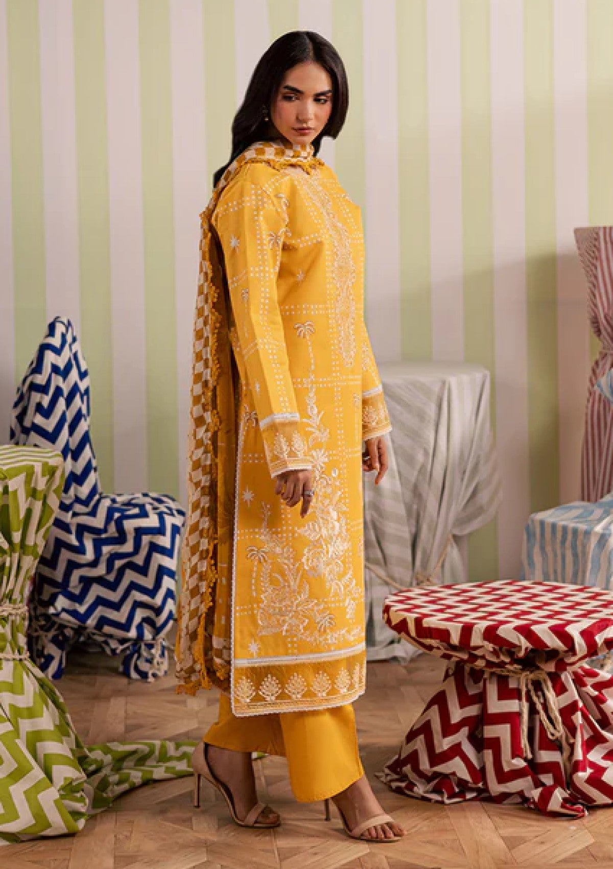 Mahnur Jahaan Mj 03 Lawn Collection 2026 3 Mahnur Jahaan Mj 03 Lawn Collection 2026 - Image 3