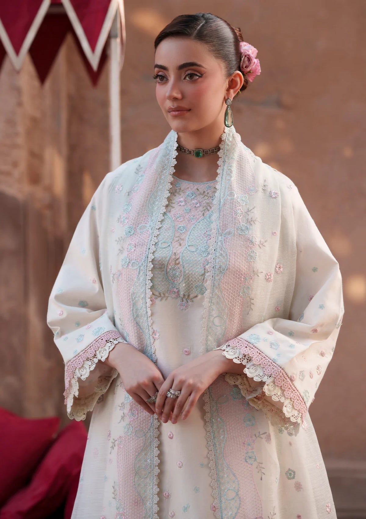 Mahnur Nilofer Luxury Nl 02 Lawn Collection 2026 3 Mahnur Nilofer Luxury Nl 02 Lawn Collection 2026 - Image 3