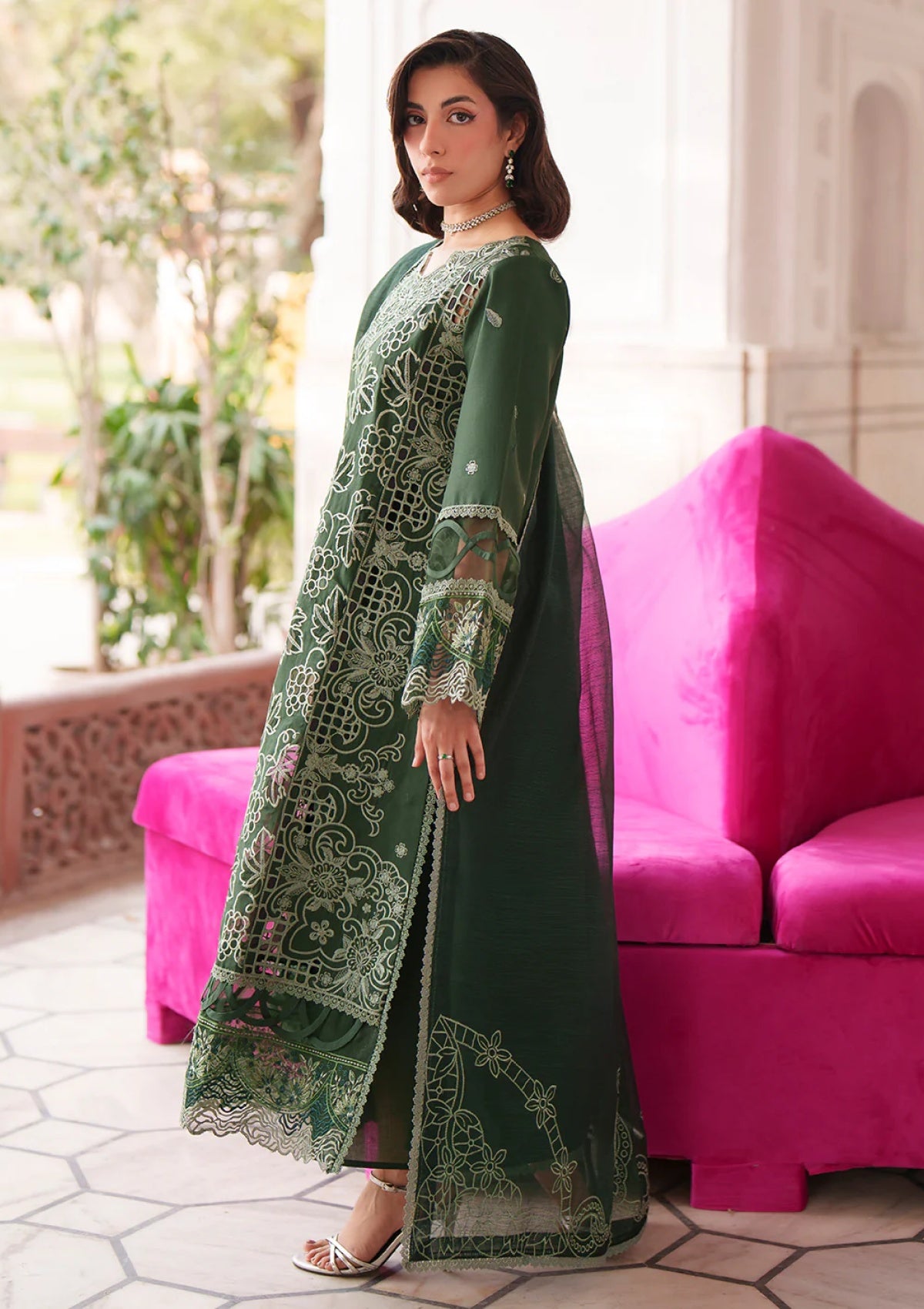 Mahnur Nilofer Luxury Nl 09 Lawn Collection 2026 3 Mahnur Nilofer Luxury Nl 09 Lawn Collection 2026 - Image 3