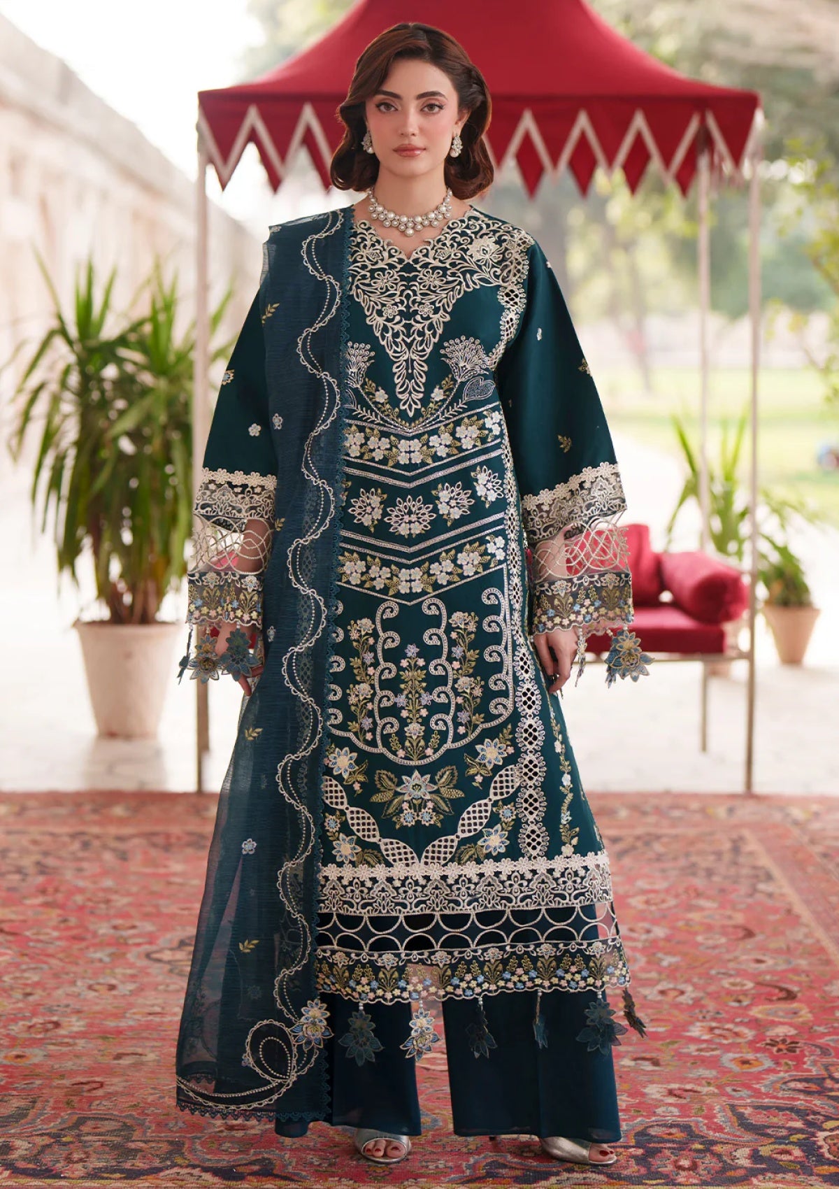 Mahnur Nilofer Luxury Nl 13 Lawn Collection 2026 1 Mahnur Nilofer Luxury Nl 13 Lawn Collection 2026
