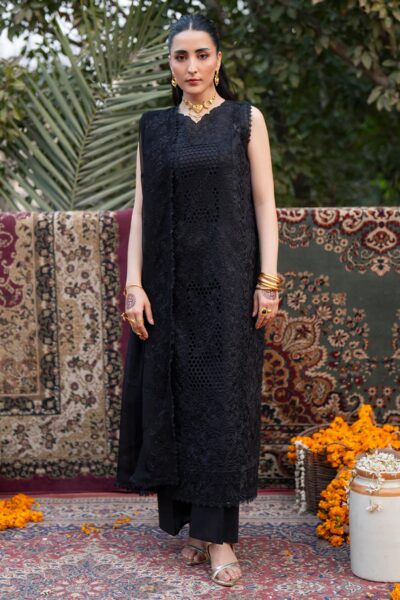 Mahnur Satrangi St 12 Lawn Collection 2026