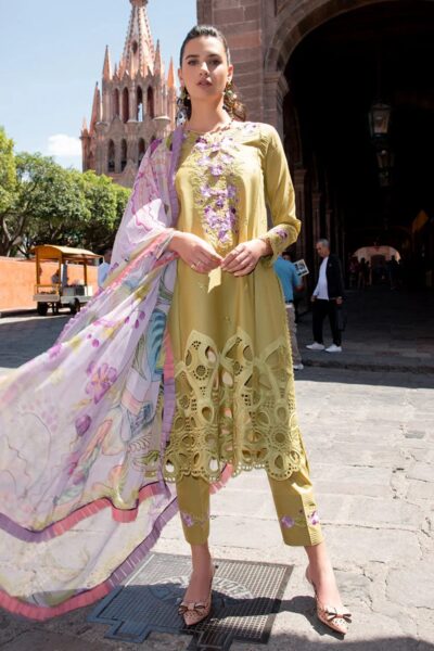 Mushq Odyssey Hunss 404 Aranza Lawn Collection 2026