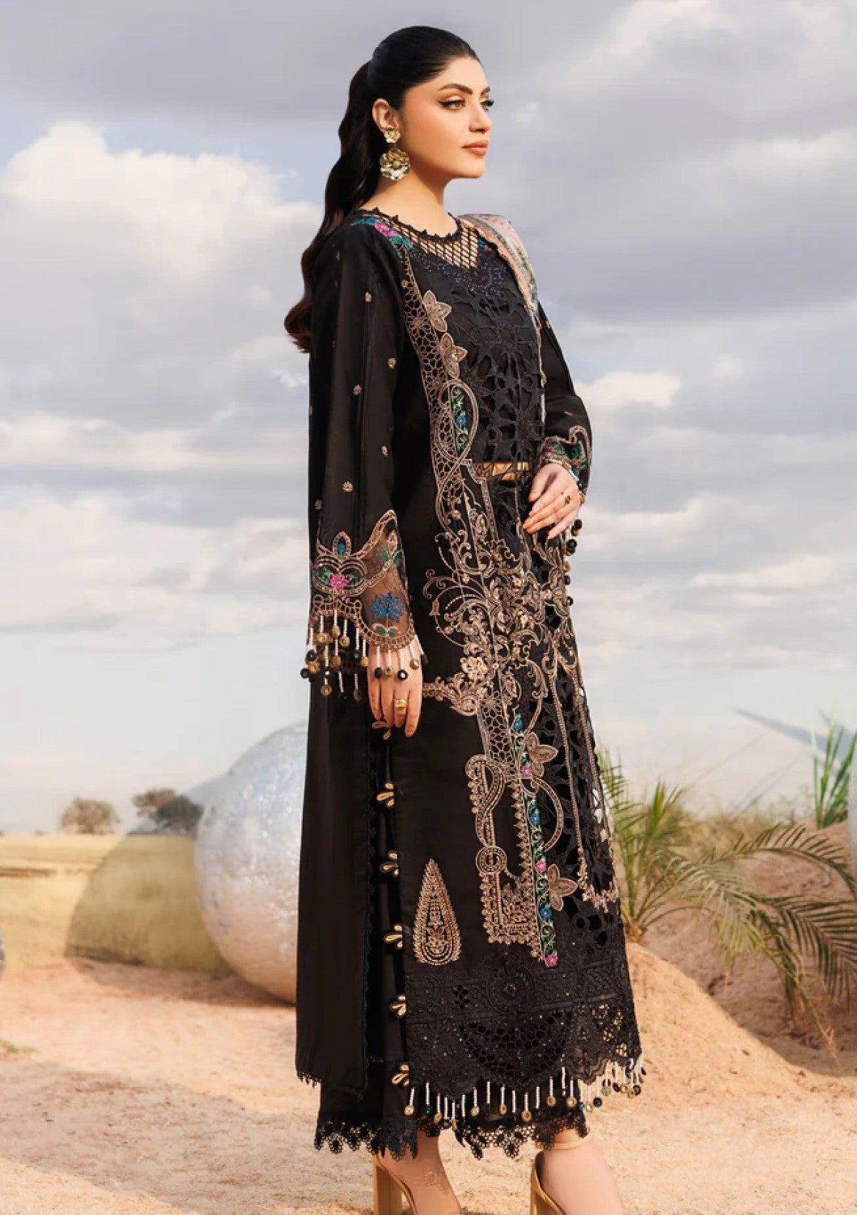Parishay Shangrila Volume Ii Ang 09 Lawn Collection 2026 3 Parishay Shangrila Volume Ii Ang 09 Lawn Collection 2026 - Image 3
