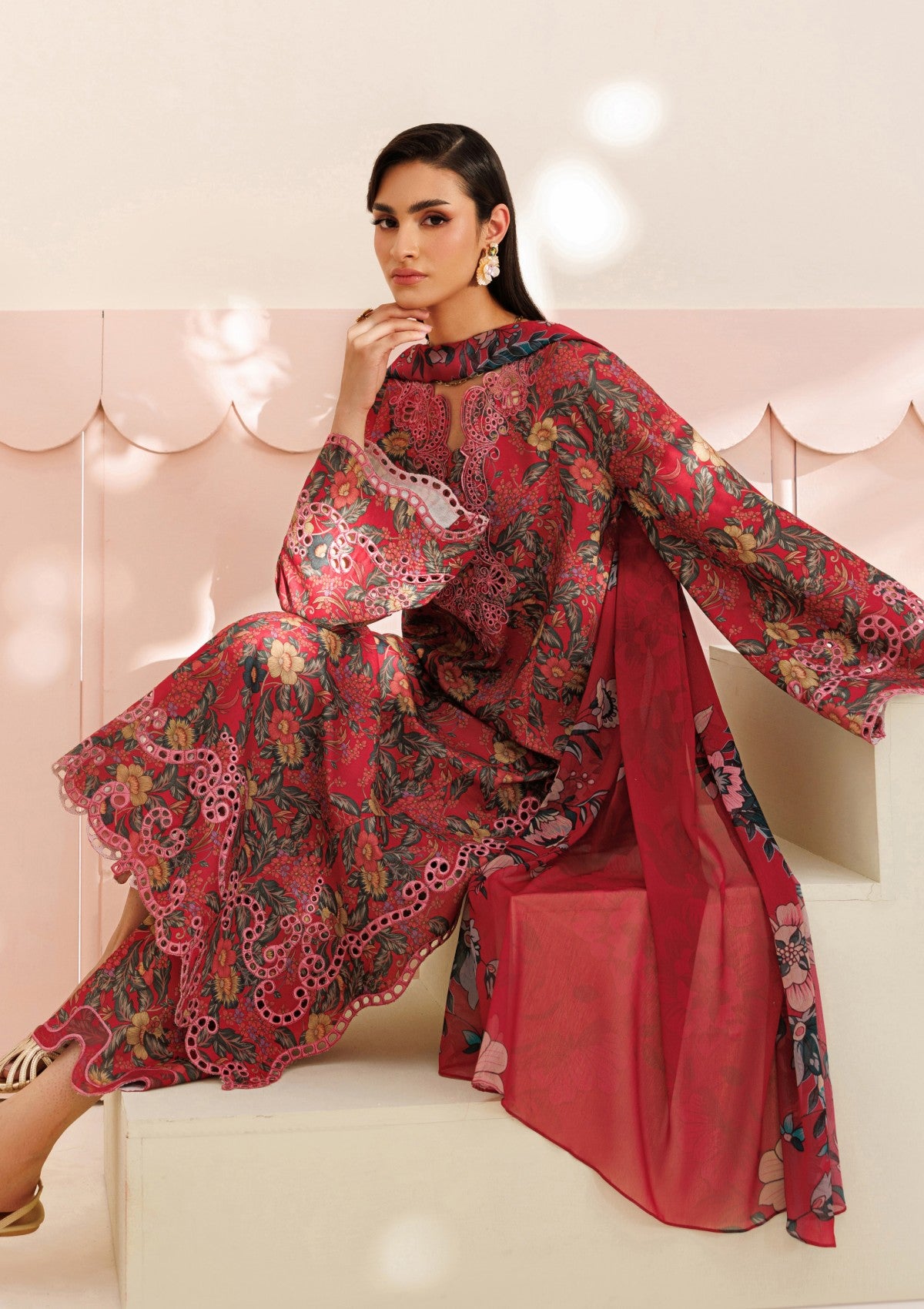 Azzal Lawn Azl-149 Prints 4 Azzal-Prints-Lawn-Azl-149-3