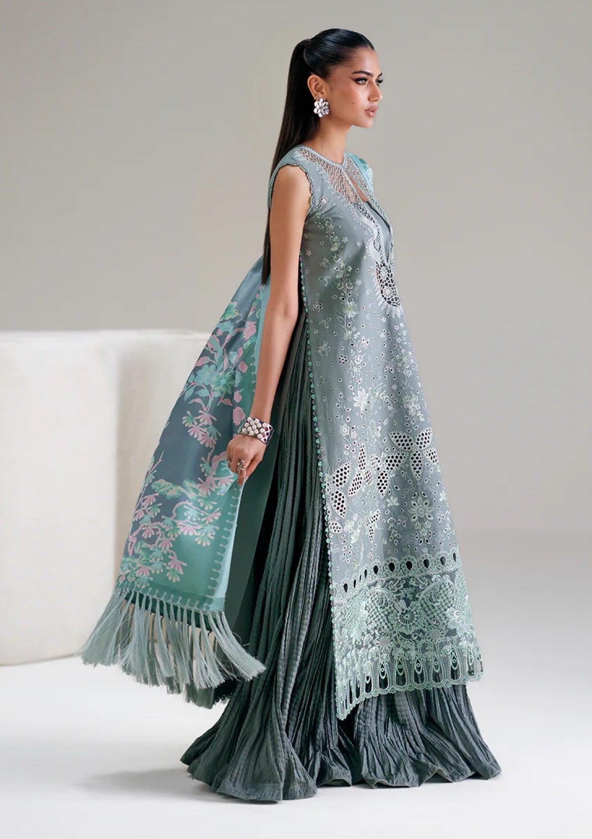 Bin Ilyas Amour Luxury Lawn D 181A 2 Bin Ilyas Amour Luxury Lawn D 181A