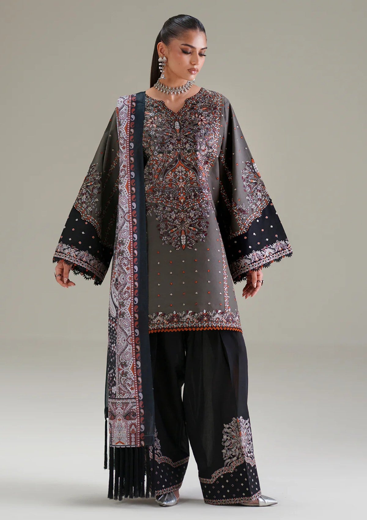 Bin Ilyas Amour Luxury Lawn D 182A 1 Bin Ilyas Amour Luxury Lawn D 182A