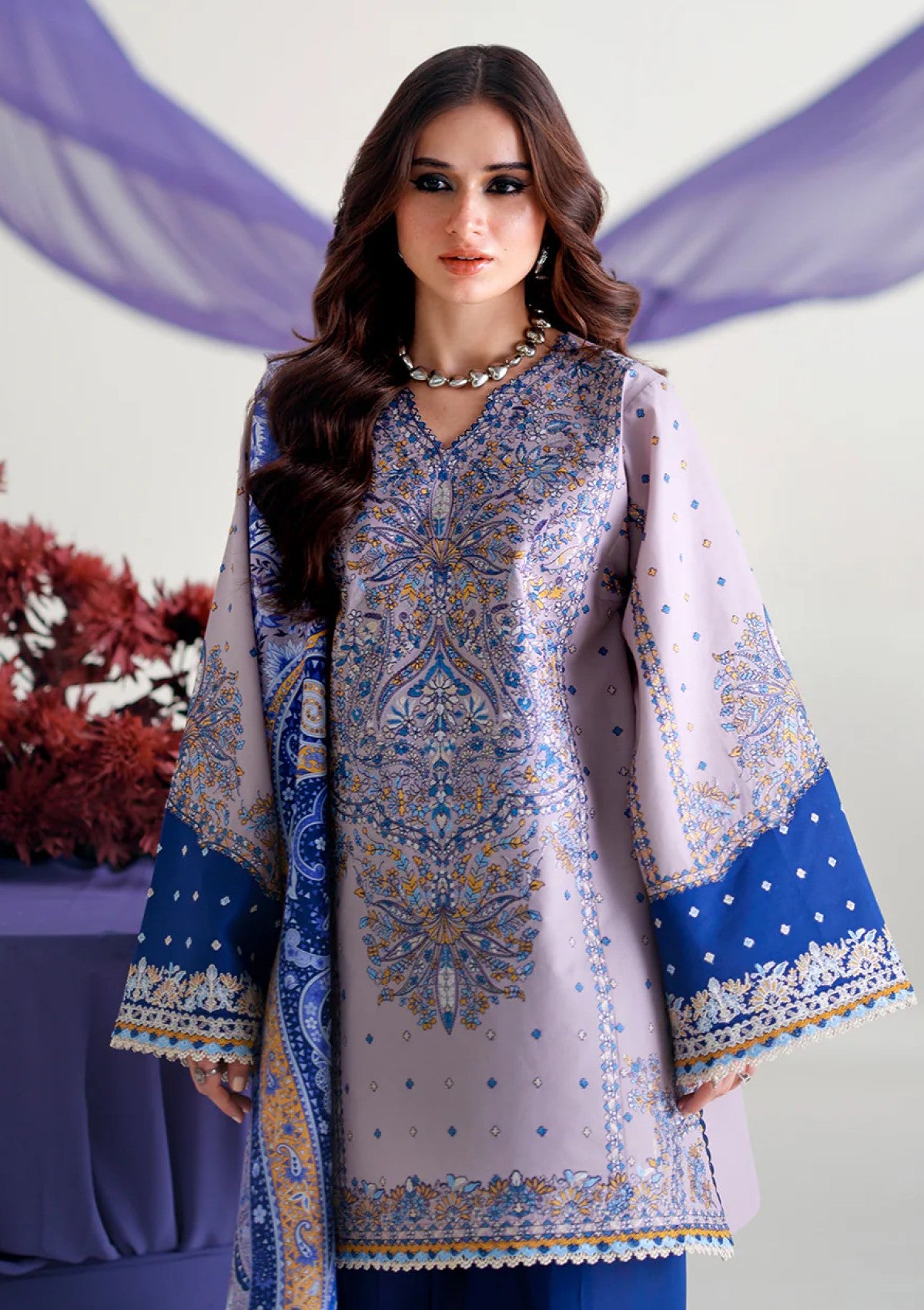 Bin Ilyas Amour Luxury Lawn D 182B 4 Bin Ilyas Amour Luxury Lawn D 182B