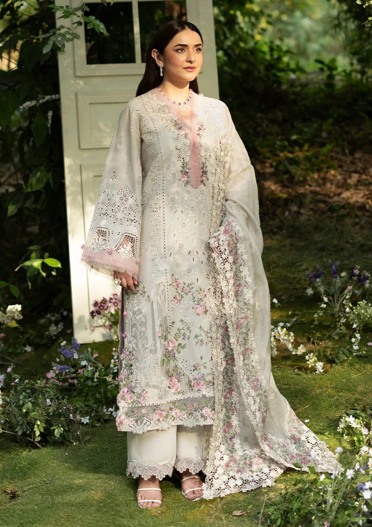 Elaf Premium Luxury Lawn Vol 2 Elq 01A 1 Elaf Premium Luxury Lawn Vol 2 Elq 01A