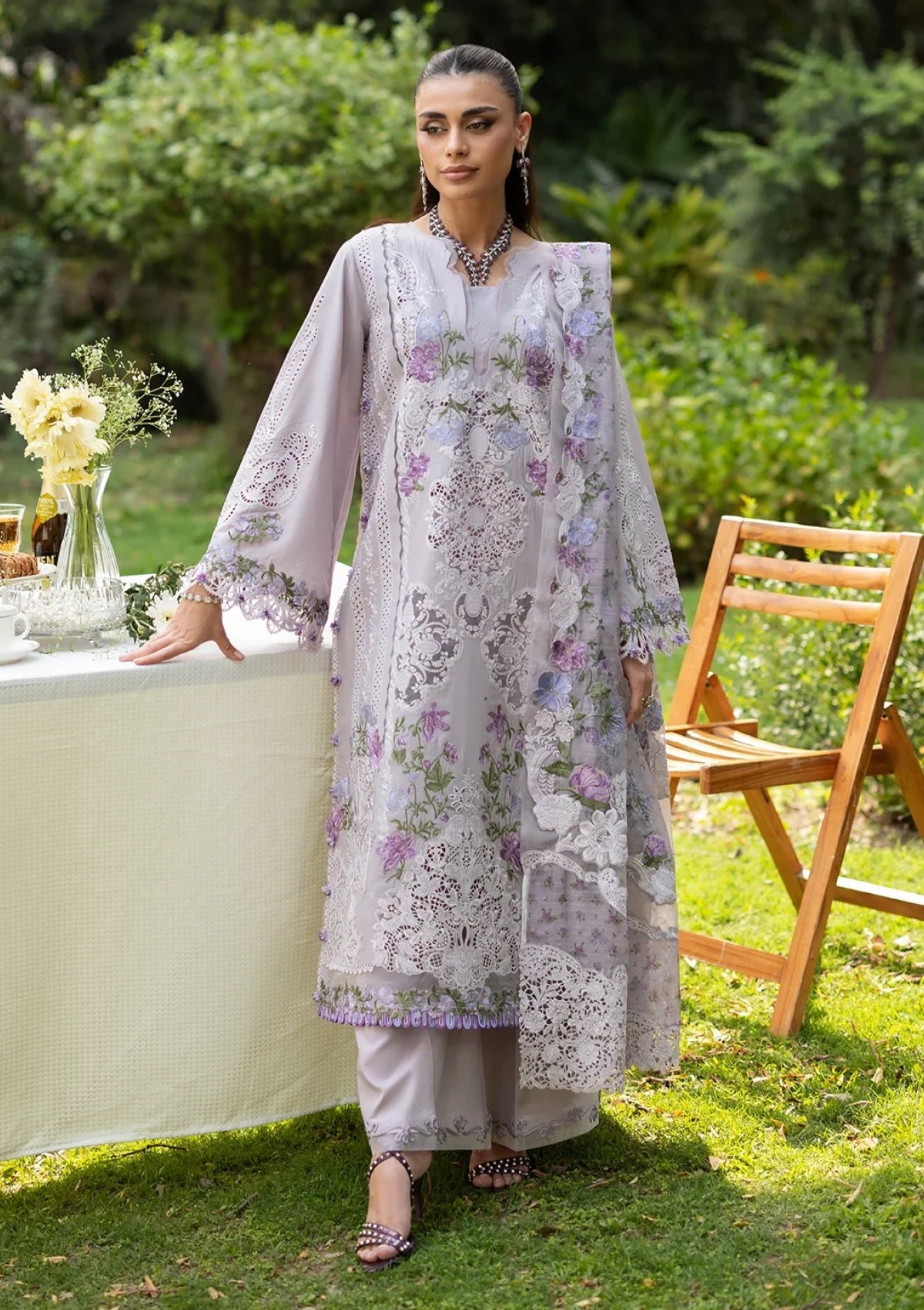 Elaf Premium Luxury Lawn Vol 2 Elq 04B 4 Elaf Premium Luxury Lawn Vol 2 Elq 04B