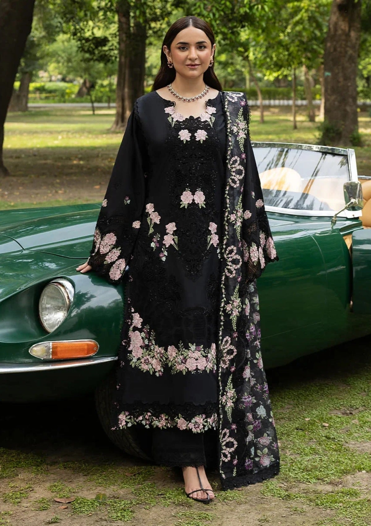 Elaf Premium Luxury Lawn Vol 2 Elq 05B 3 Elaf Premium Luxury Lawn Vol 2 Elq 05B