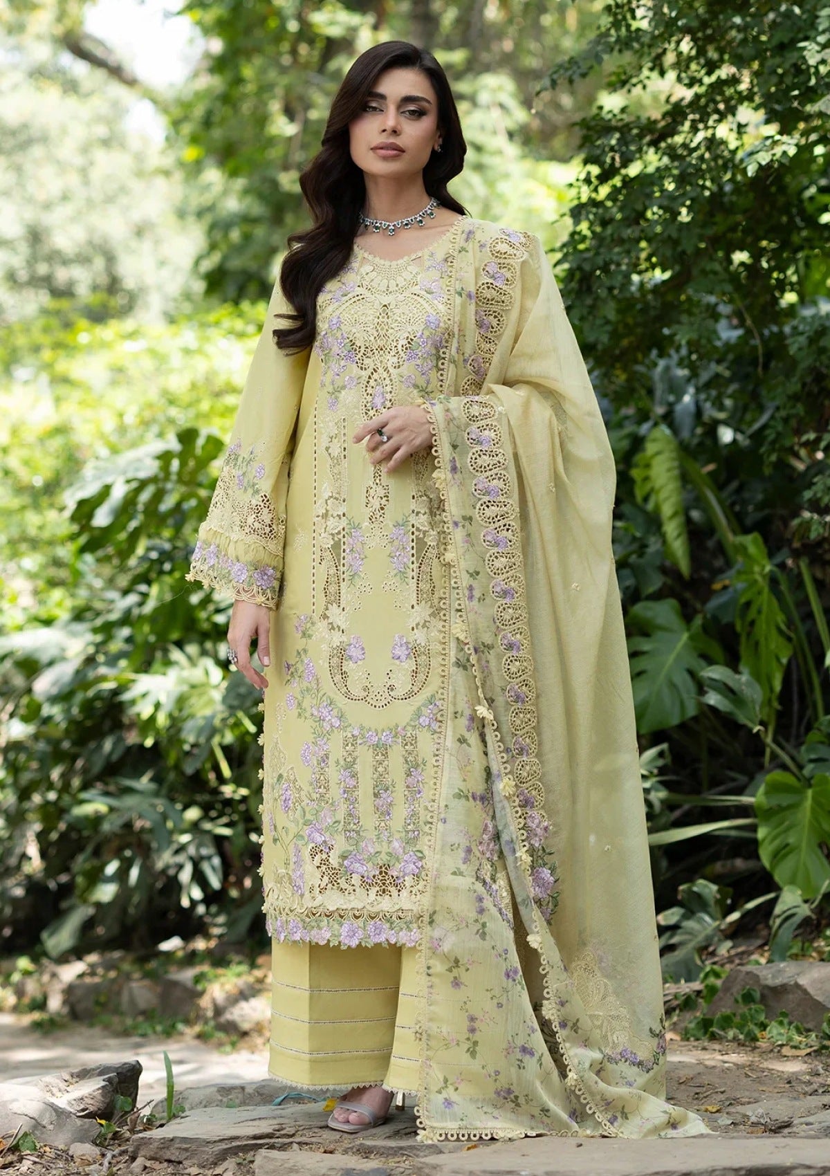 Elaf Premium Luxury Lawn Vol 2 Elq 07A 3 Elaf Premium Luxury Lawn Vol 2 Elq 07A